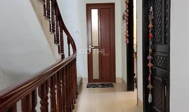 Gần phố ô tô tránh kinh doanh lô góc Nguyễn Trãi 46m2 5 tầng mặt tiền 6m