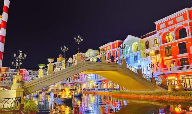 Chính chủ bán căn shophouse mặt sông Venice - Grand World Phú Quốc 81m2. Cam kết 2 năm 10%