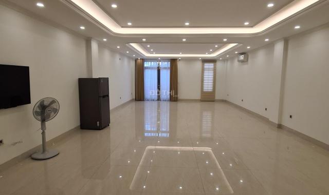 Cho thuê nhà đường Lê Trọng Tấn, Hà Đông, kinh doanh, 120m2 x 2 tầng, 22tr/th, 0888516777