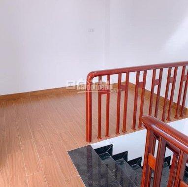 Bán nhà phường Phúc Lợi 31m2 x 5 tầng, ngõ rộng 2,5m cách đường ô tô tránh 20m