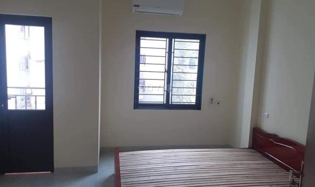 Bán nhà ngõ 300 Nguyễn Xiển, tự xây, 5 tầng đủ, 4PN khép kín mặt tiền rộng, KD nhỏ. Giá 2.6 tỷ