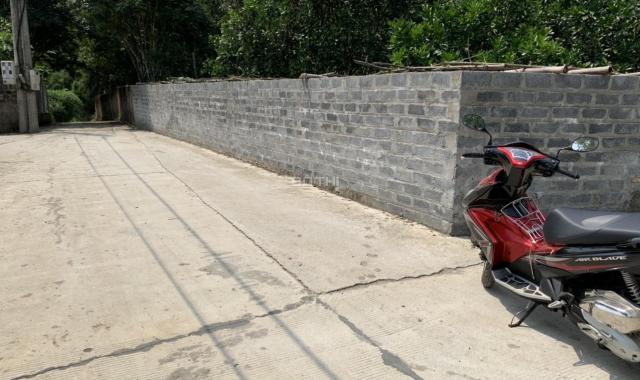 Cần bán gấp 1028m2 đất thổ cư bám suối đẹp tại thị trấn Lương Sơn, Hòa Bình