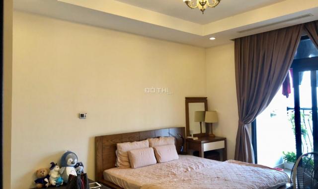 Cho thuê chung cư R5 khu đô thị Vinhomes Royal City 100m2 2PN 2WC full nội thất. L/H: 0963146006