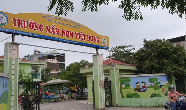 Nhà Việt Hưng, Long Biên: Gara + ô tô tránh, 73m2, Mr Tấn: 0357*629*628