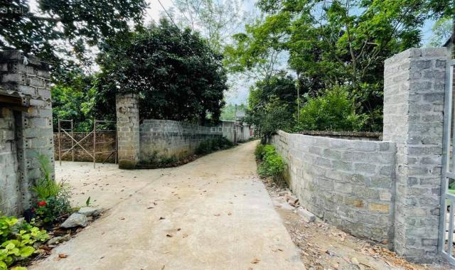 Cần bán 820m2 đất thổ cư gần các khu nghỉ dưỡng homstay tại Lương Sơn, Hòa Bình