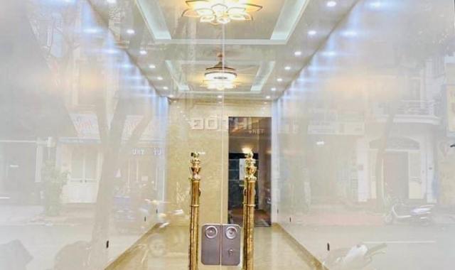 Bán nhà mặt phố Đền Lừ, vỉa hè, ô tô dừng đỗ, kinh doanh, thang máy, 11 tỷ