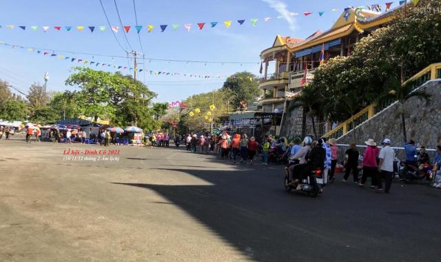 Bán nhà đất, MT đường ven biển, DT 456m2 đang kinh doanh Nhà nghỉ - Cạnh bãi tắm Long hải