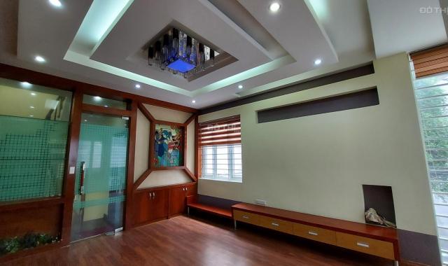 MP Nguyễn Khang lô góc kinh doanh bất chấp mọi loại hình nhà đẹp giá tốt 55m2x5T, 11 tỷ 0986073333