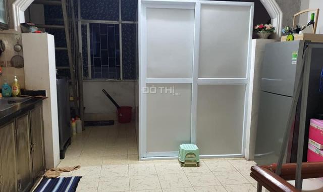 Bán nhà nhỏ tiền, Đội Cấn, Ba Đình, 23m2*5 tầng, MT 3,8m giá 2,45 tỷ