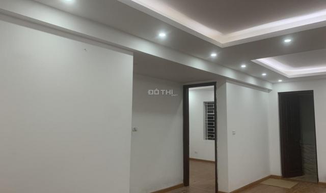 Bán căn hộ CT4A Bắc Linh Đàm, 65m2 2PN thoáng đẹp, view hồ Linh Đàm, về ở ngay, giá 1,6 tỷ