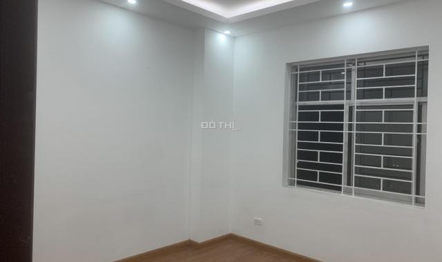 Bán căn hộ CT4A Bắc Linh Đàm, 65m2 2PN thoáng đẹp, view hồ Linh Đàm, về ở ngay, giá 1,6 tỷ