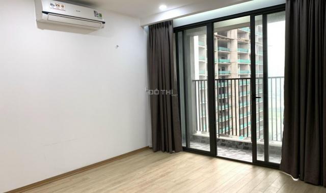 Cho thuê căn hộ chung cư MHDI 60 Hoàng Quốc Việt 70m2 2PN nội thất cơ bản. Lh 0359247101