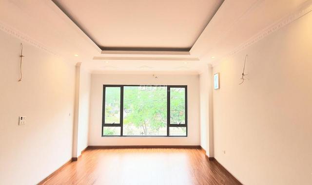 Bán nhà phố Bờ Sông Sét gần 50m2, 6 tầng (4 tầng thông sàn + 2 tầng căn hộ vip), vỉa hè rộng 9.8 tỷ