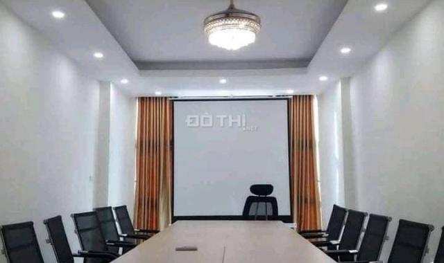 Bán nhà mặt phố Trần Vỹ, quận Cầu Giấy. Diện tích 78m2 giá 24 tỷ