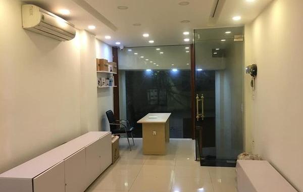 Bán nhà phố Ngô Sĩ Liên, Đống Đa, 30m2, 4 tầng, MT 5m, ô tô đỗ cạnh, 0395454603