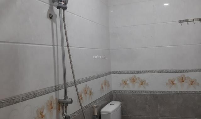 Bán nhà 240 m2, giá 5.25 tỷ - ĐT Lê Hồng Phong 2, Nha Trang - 0981413236