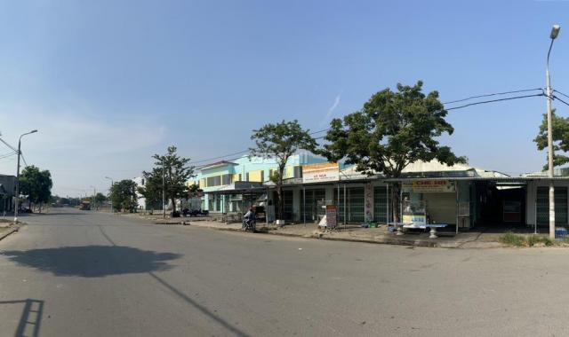 Mặt tiền view chợ Điện Nam Trung ngang 10m diện tích 200m2, đường 27m, có sổ, cho trả góp 15 tháng