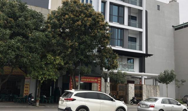 Gia đình bán gấp nhà 2 tầng, xóm Đường, Hạ Lôi, Mê Linh Hà Nội 1,3 tỷ ô tô 16 chỗ vào nhà