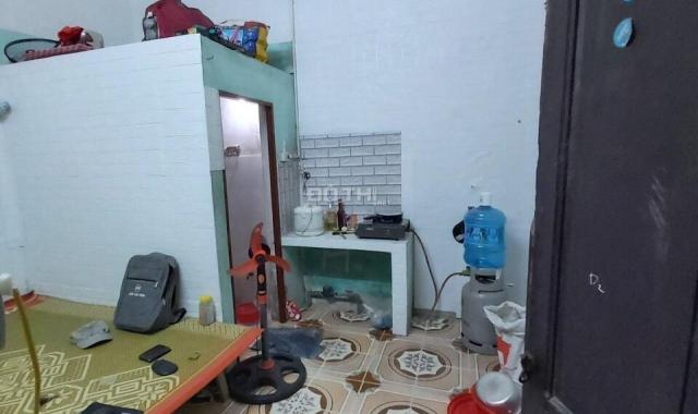 Cho thuê nhà trọ dãy 6 phòng sạch sẽ giá rẻ, riêng biệt, ở Yên Kiện, Ngọc Hồi giá 900 nghìn/th