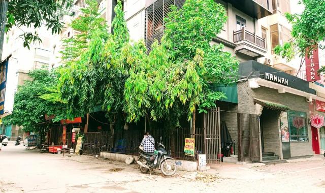 Cho thuê nhà mặt phố Nguyễn Hoàng (căn góc) 110m2 xây 7 tầng, mặt tiền 23m, ngõ ô tô đỗ thoải mái