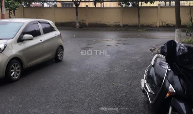 Bán nhà khu tái định Thượng Thanh, phân lô vỉa hè rộng, ô tô tránh chỉ 4,7 tỷ