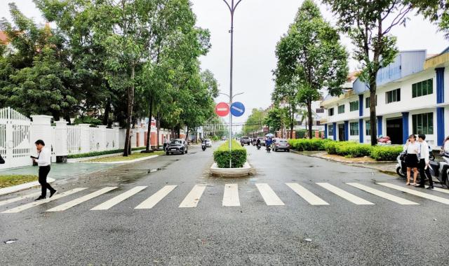 Bán nền đẹp Vạn Phát Avenue - Sóc Trăng, mặt tiền QL1A, 100.8m2 - giá tốt