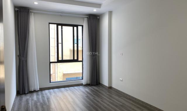 Bán nhà phân lô ngõ 84 Linh Lang, Đào Tấn, Ba Đình 60m2 xây 6 tầng thang máy giá 14 tỷ