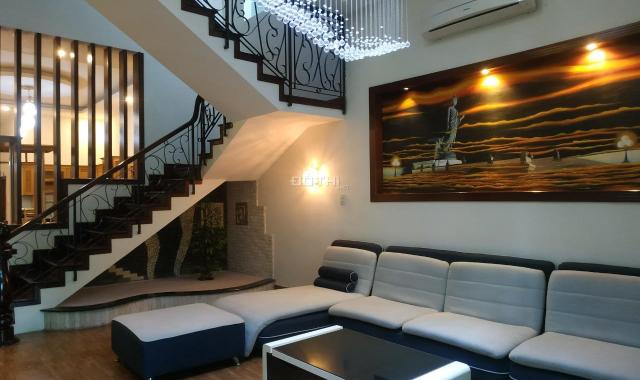 Bán biệt thự khu 215 Nguyễn Văn Hưởng Thảo Điền, 4 tầng, 5x24m, 6PN