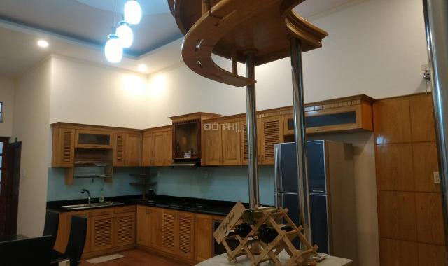 Bán biệt thự khu 215 Nguyễn Văn Hưởng Thảo Điền, 4 tầng, 5x24m, 6PN