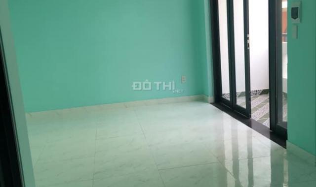 Cần bán nhà HXH đường Đặng Lộ, phường 7, quận Tân Bình, 45m2, 2 lầu, giá chỉ 6 tỷ 700