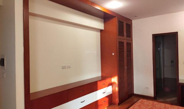 Cho thuê căn hộ 3 phòng ngủ nội thất cơ bản dự án N05 Trung Hòa Nhân Chính