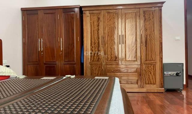 16 tỷ - nhà mặt đường hồ Đền Lừ, 60m2 x 6 tầng, lô góc, MT 6m, KD sầm uất, dòng tiền 60tr/tháng