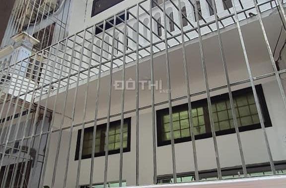Bán nhà riêng trong ngõ 55 Chính Kinh: 45m2, 3 tầng, mặt tiền 4.5m, giá rẻ 3 tỷ