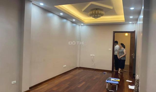 Nhà đẹp, giá mềm, mặt phố Kim Liên, Đại Cồ Việt, Lê Duẩn 38m2, 5 tầng, giá 5,95 tỷ Đống Đa