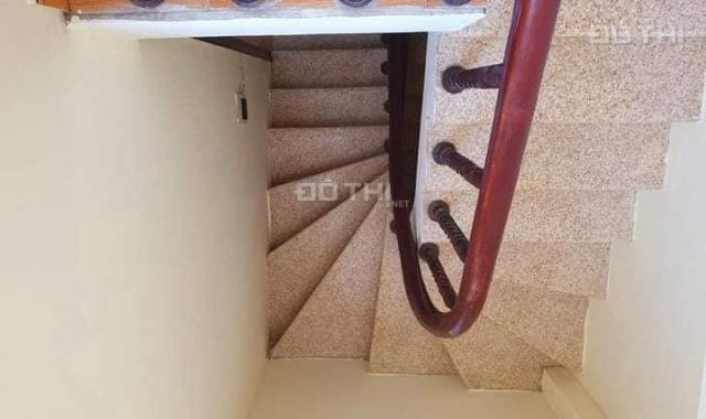 (ảnh thật 100%) chính chủ nhờ bán nhà Đại La, mới xây, 30m2 x 4 tầng giá 2,29 tỷ