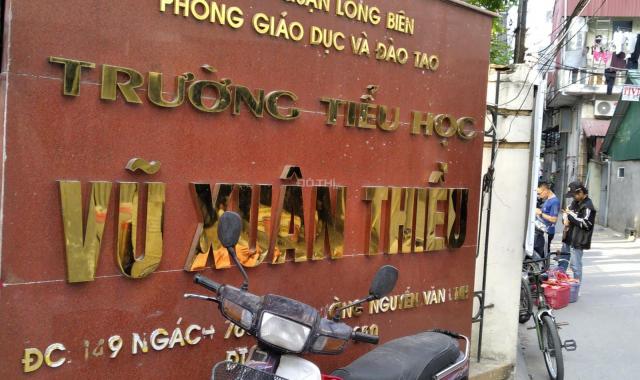 Bán nhà Sài Đồng, Long Biên KD ô tô tránh 41m2 MT 4.7m giá chỉ 4,18 tỷ