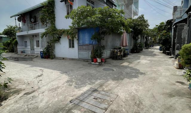 Bán nhà Lái Thiêu, Thuận An, Bình Dương ô tô đỗ cửa, siêu hiếm siêu đẹp cơ hội sinh lời