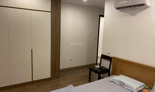 (Hot tháng 6) cho thuê căn hộ 3 phòng ngủ 130m2 full nội thất tại dự án Golden Land 275 Nguyễn Trãi