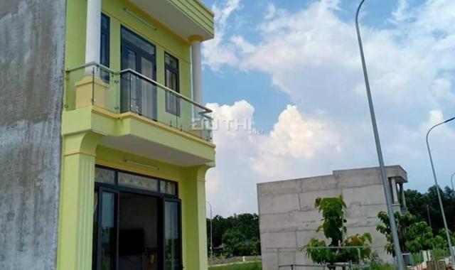 Bán đất ngay bệnh viện đa khoa - Tân Uyên. 130 m2 giá 900 tr