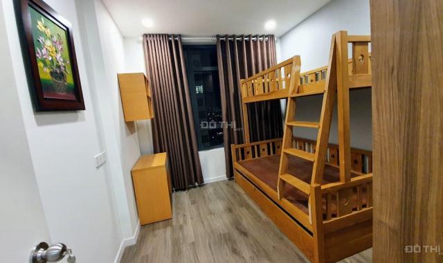Cho thuê gấp căn hộ mặt tiền Tạ Quang Bửu, Q8 - 2PN full nội thất view hồ bơi tầng cao thoáng mát