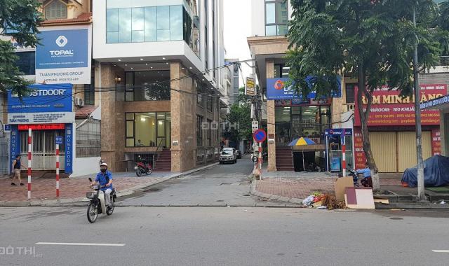 Bán nhà mặt phố 50 tỷ Khuất Duy Tiến - Thanh Xuân, lô góc, vỉa hè, ô tô, KD. 195m2 4T MT 9m