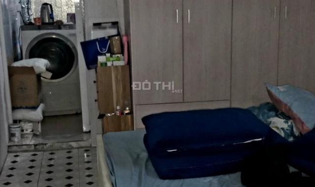 Bán nhà tầng 1 tập thể Thái Thịnh 30m2, giá 1,25 tỷ