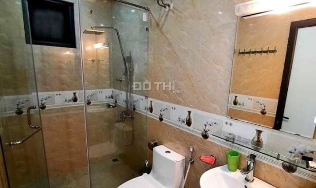 CC bán nhà mặt phố cổ Hàng Cót, Hàng Gà gần ngã tư Hàng Mã, lô góc 55m2 chỉ 39.9 tỷ. 0989626116