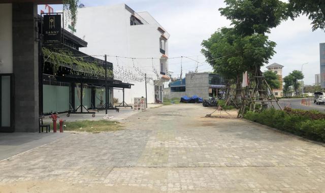 Cần bán lô đất đường Trần Hưng Đạo gần ngay chung cư Monarchy, Cầu Rồng kinh doanh tốt