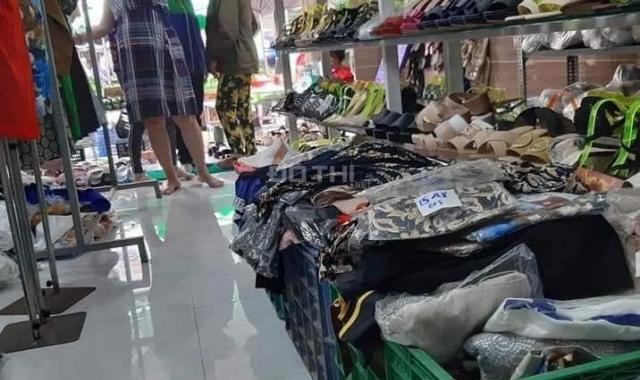 Gấp mặt tiền chợ Nguyễn Thị Sóc 72m2, ngang 4.5m giá 5.4 tỷ TL