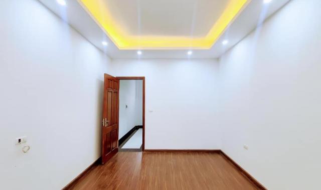 Bán nhà riêng mặt phố Nam Dư, HM, giá 3,8 tỷ, 39m2