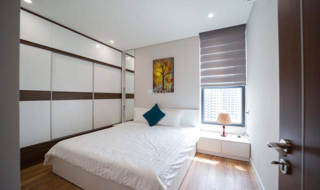 Tôi cho thuê căn hộ tại The Legend - Thanh Xuân, 96m2, 3 ngủ full nội thất, nhà đẹp, giá: 15tr/th