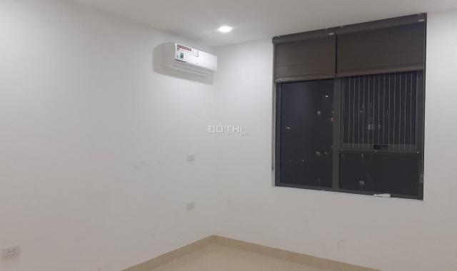 Cho thuê chung cư 282 Nguyễn Huy Tưởng 70m2 2PN 2WC nội thất cơ bản giá 8tr/th. L/H: 0963146006