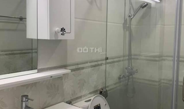 Bán nhà Trích Sài 48m2 5T 16.2 tỷ mặt hồ Tây - kinh doanh đỉnh - vị trí đẹp