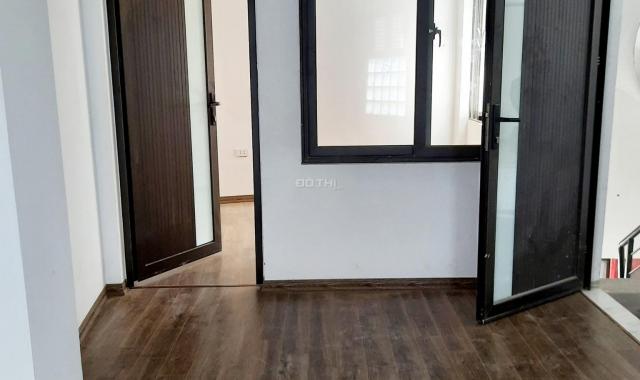 Bán tòa CCMN Trần Qúy Cáp 86m2x8T 14,5 tỷ thang máy ô tô doanh thu 120tr/th, LH 0961663690